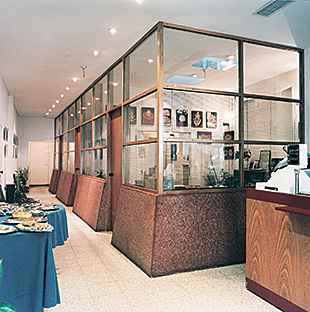 Estudio de Arquitectura > Arquitectura comercial > Van Geldern, Casa de Comidas